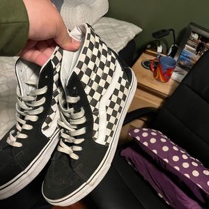 Vans sk8 hi black and white checkerboard